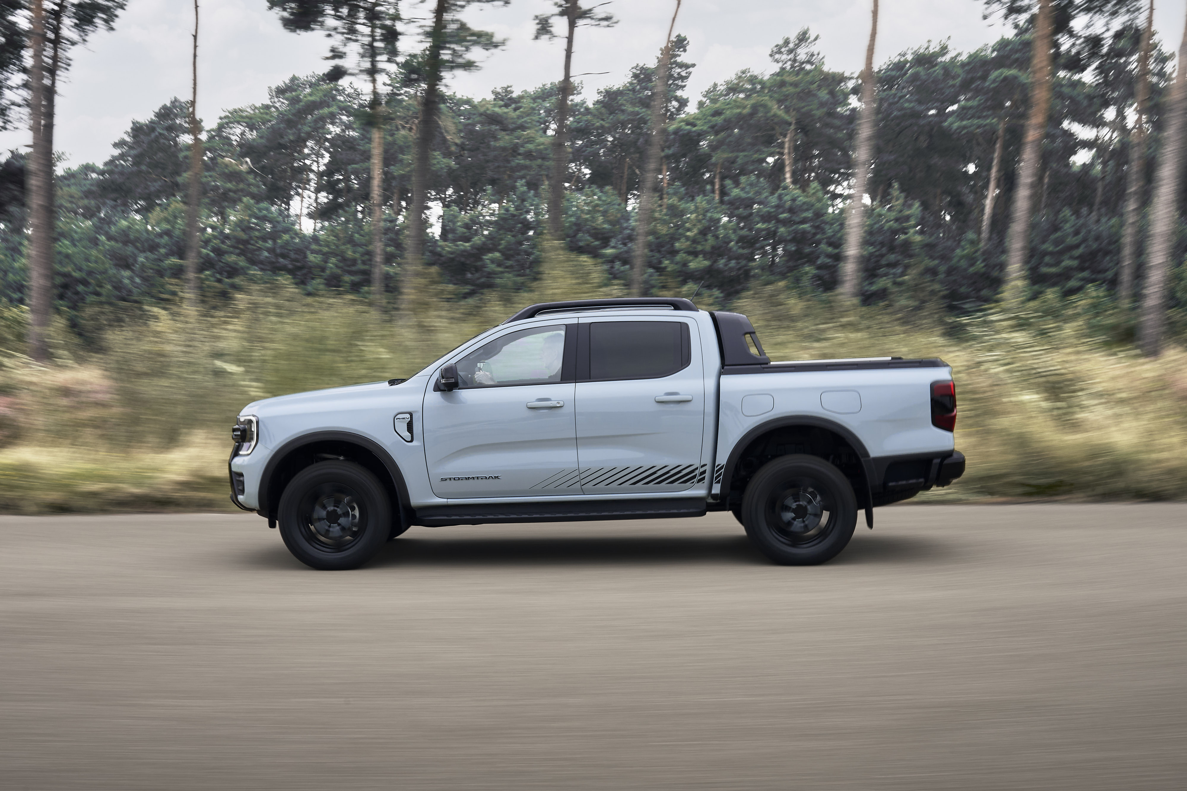 Ford Ranger PHEV. Pierwsze sztuki niedługo trafią do klientów