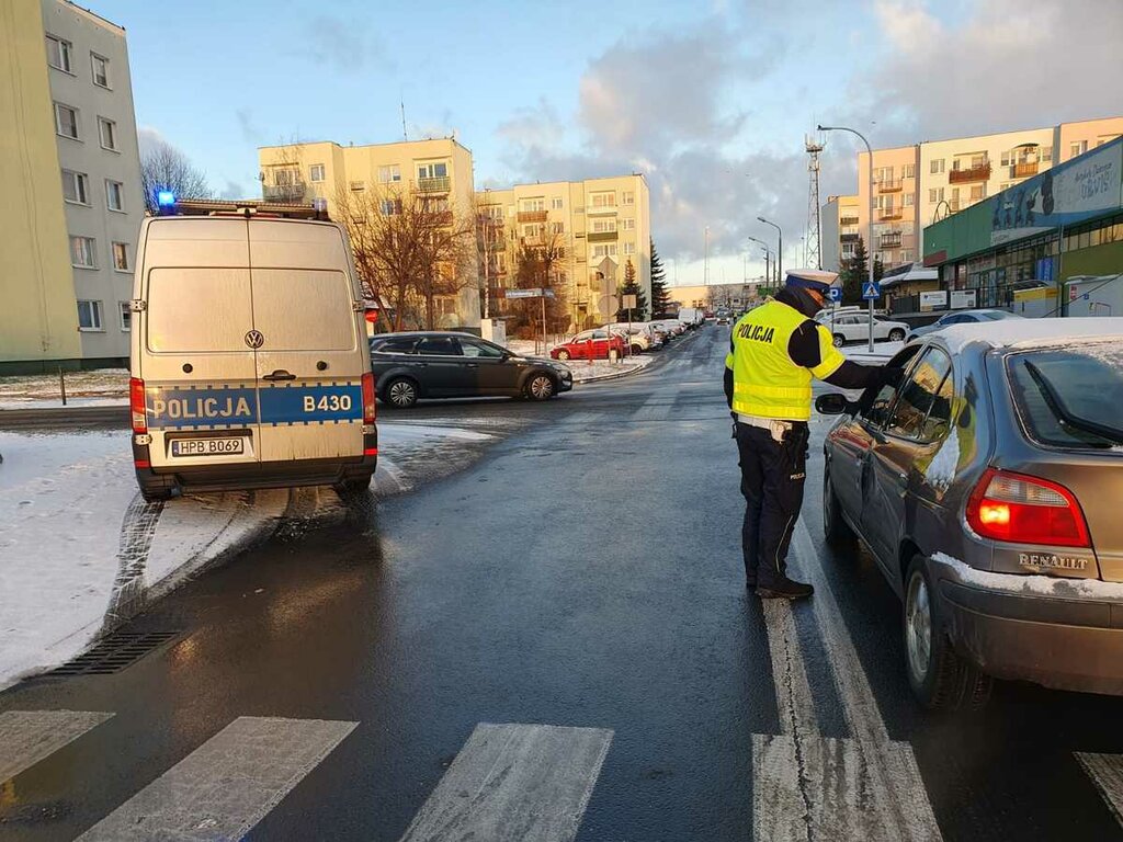 Statystyki nie pozostawiają na kierowcach suchej nitki. Wielu z nich wciąż nie zna przepisów